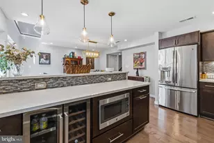 808 Carpenter St, Philadelphia, PA 19147 - Photo 3