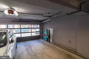 808 Carpenter St, Philadelphia, PA 19147 - Photo 37
