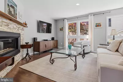 808 Carpenter Street #C, Philadelphia, PA 19147 - Photo 1
