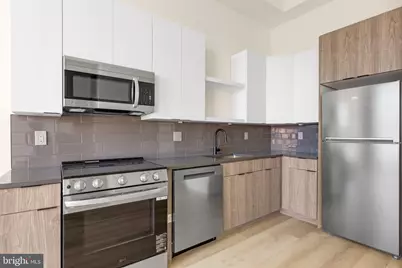 689 N Broad Street #205, Philadelphia, PA 19123 - Photo 9