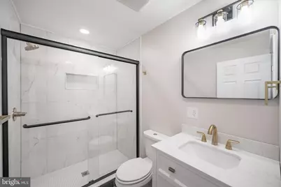 521 N Douglas Street, Philadelphia, PA 19108 - Photo 19