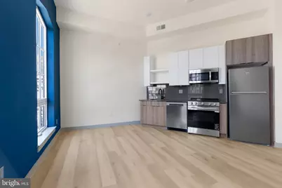 689 N Broad Street #403, Philadelphia, PA 19123 - Photo 3