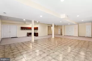 929 Alburger Ave, Philadelphia, PA 19115 - Photo 59