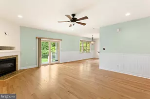 929 Alburger Ave, Philadelphia, PA 19115 - Photo 19