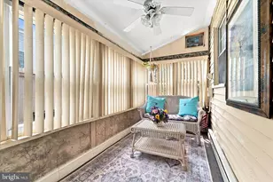 9209 Hegerman St, Philadelphia, PA 19114 - Photo 11