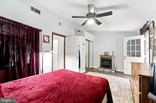 9209 Hegerman St, Philadelphia, PA 19114 - Photo 15