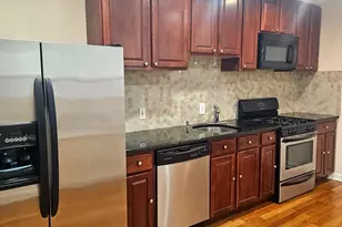 2405 Carpenter St, Philadelphia, PA 19146 - Photo 3