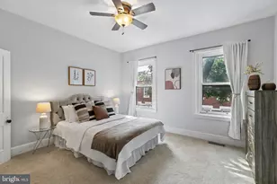 621 S Bambrey St, Philadelphia, PA 19146 - Photo 15