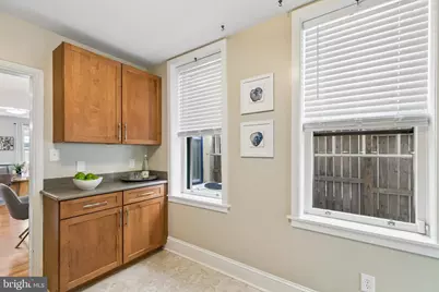 621 S Bambrey Street, Philadelphia, PA 19146 - Photo 13
