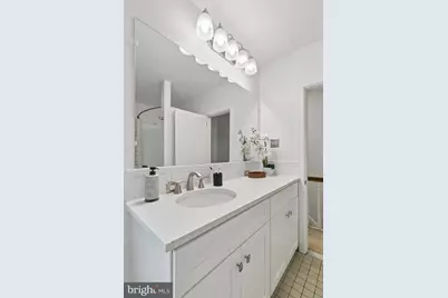 621 S Bambrey Street, Philadelphia, PA 19146 - Photo 23