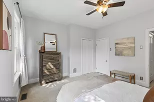 621 S Bambrey St, Philadelphia, PA 19146 - Photo 17