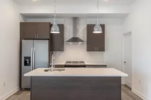 710 N 16th St, Philadelphia, PA 19130 - Photo 11