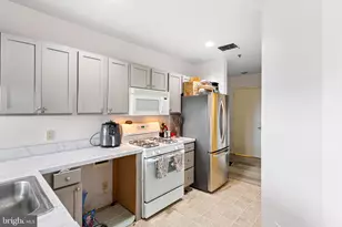1100 Vine St, Philadelphia, PA 19107 - Photo 7