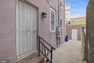2162 E York St, Philadelphia, PA 19125 - Photo 17