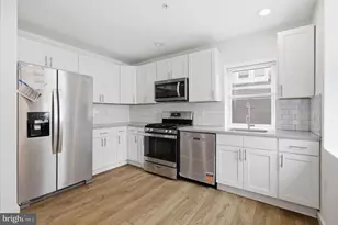 2162 E York St, Philadelphia, PA 19125 - Photo 3