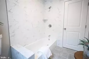 6408 Saybrook Ave, Philadelphia, PA 19142 - Photo 19
