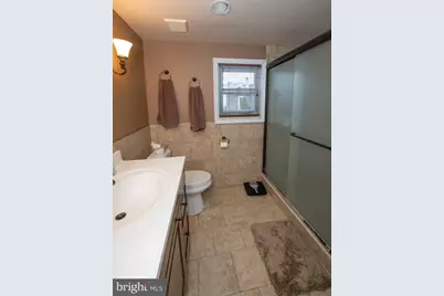 1715 S Iseminger Street, Philadelphia, PA 19148 - Photo 15