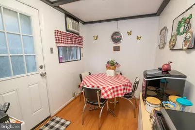 1715 S Iseminger Street, Philadelphia, PA 19148 - Photo 13