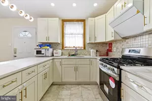 730 Charette Rd, Philadelphia, PA 19115 - Photo 7