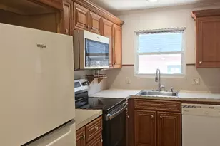 1024 Johnston St, Philadelphia, PA 19148 - Photo 9