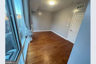 924 N 15th Street #3, Philadelphia, PA 19130 - Photo 9
