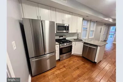 924 N 15th Street #3, Philadelphia, PA 19130 - Photo 3