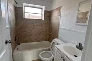 4217 Bleigh Ave, Philadelphia, PA 19136 - Photo 9