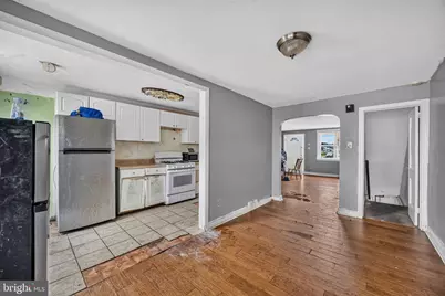 7620 Sherwood Road, Philadelphia, PA 19151 - Photo 9