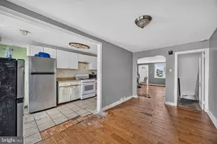 7620 Sherwood Rd, Philadelphia, PA 19151 - Photo 9