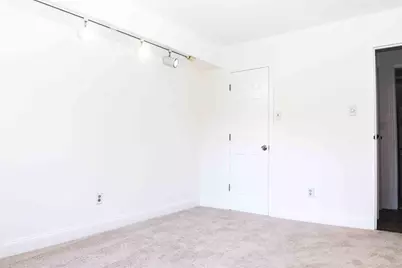 323 Shawmont Avenue #C, Philadelphia, PA 19128 - Photo 21