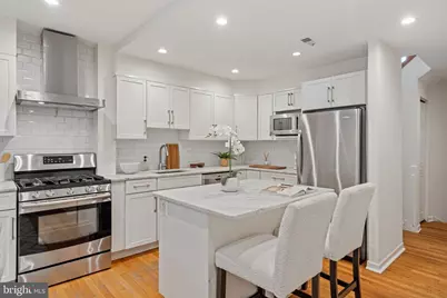 2046 South Street, Philadelphia, PA 19146 - Photo 3