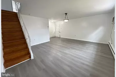 1121 Solly Avenue, Philadelphia, PA 19111 - Photo 5