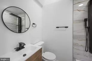 7337 E Walnut Ln, Philadelphia, PA 19138 - Photo 19