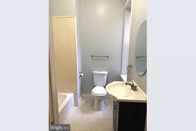 3211 W Montgomery Avenue, Philadelphia, PA 19121 - Photo 9