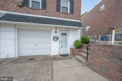 8910 Sylvia Lane, Philadelphia, PA 19115 - Photo 3