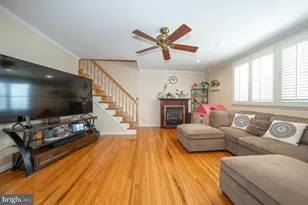 8910 Sylvia Ln, Philadelphia, PA 19115 - Photo 9