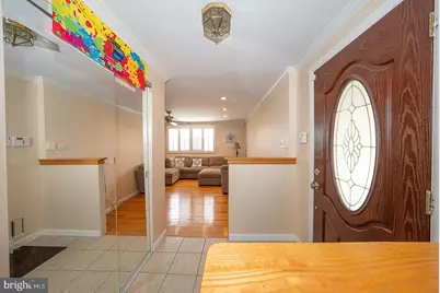 8910 Sylvia Lane, Philadelphia, PA 19115 - Photo 5