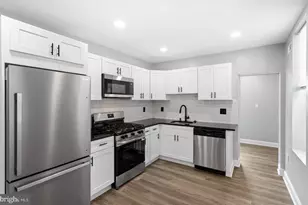 2851 N Franklin St, Philadelphia, PA 19133 - Photo 3