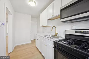 2537 S Millick St, Philadelphia, PA 19142 - Photo 7