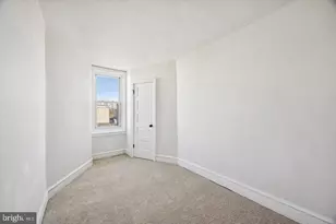 2537 S Millick St, Philadelphia, PA 19142 - Photo 9