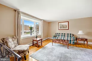 11916 Templeton Dr, Philadelphia, PA 19154 - Photo 3