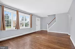 919 Hartel Ave, Philadelphia, PA 19111 - Photo 9