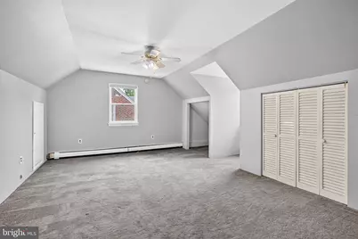 919 Hartel Avenue, Philadelphia, PA 19111 - Photo 29