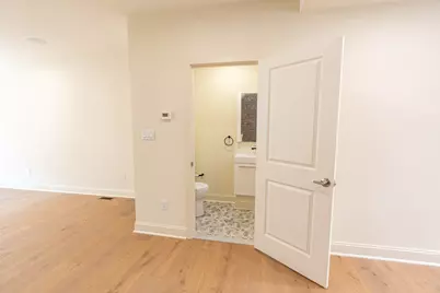2018 S Garnet Street, Philadelphia, PA 19145 - Photo 5
