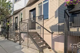 2225 Coral St, Philadelphia, PA 19125 - Photo 5