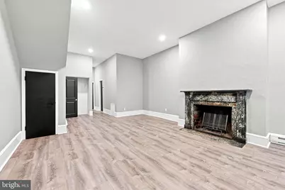 520 Spruce Street #RESIDENCE 1, Philadelphia, PA 19106 - Photo 7
