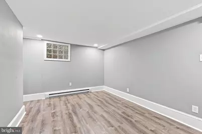 520 Spruce Street #RESIDENCE 1, Philadelphia, PA 19106 - Photo 21