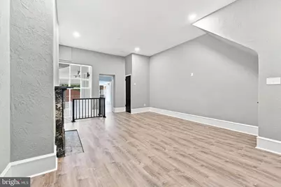 520 Spruce Street #RESIDENCE 1, Philadelphia, PA 19106 - Photo 5