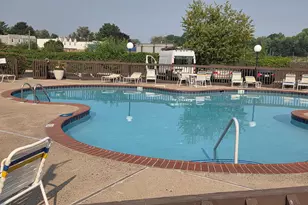 10201 Bustleton Ave, Philadelphia, PA 19116 - Photo 17