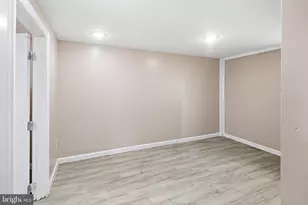 8008 Algon Ave, Philadelphia, PA 19152 - Photo 9